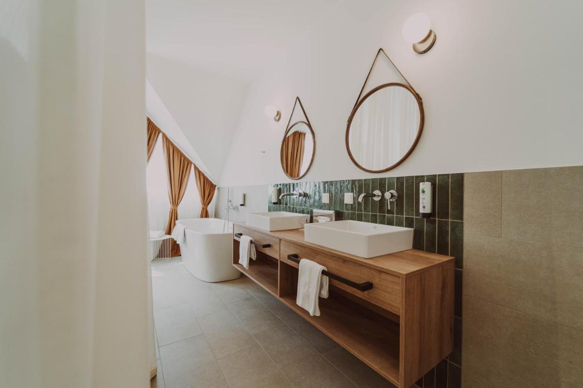 Burghotel Schlaining - Hizvo