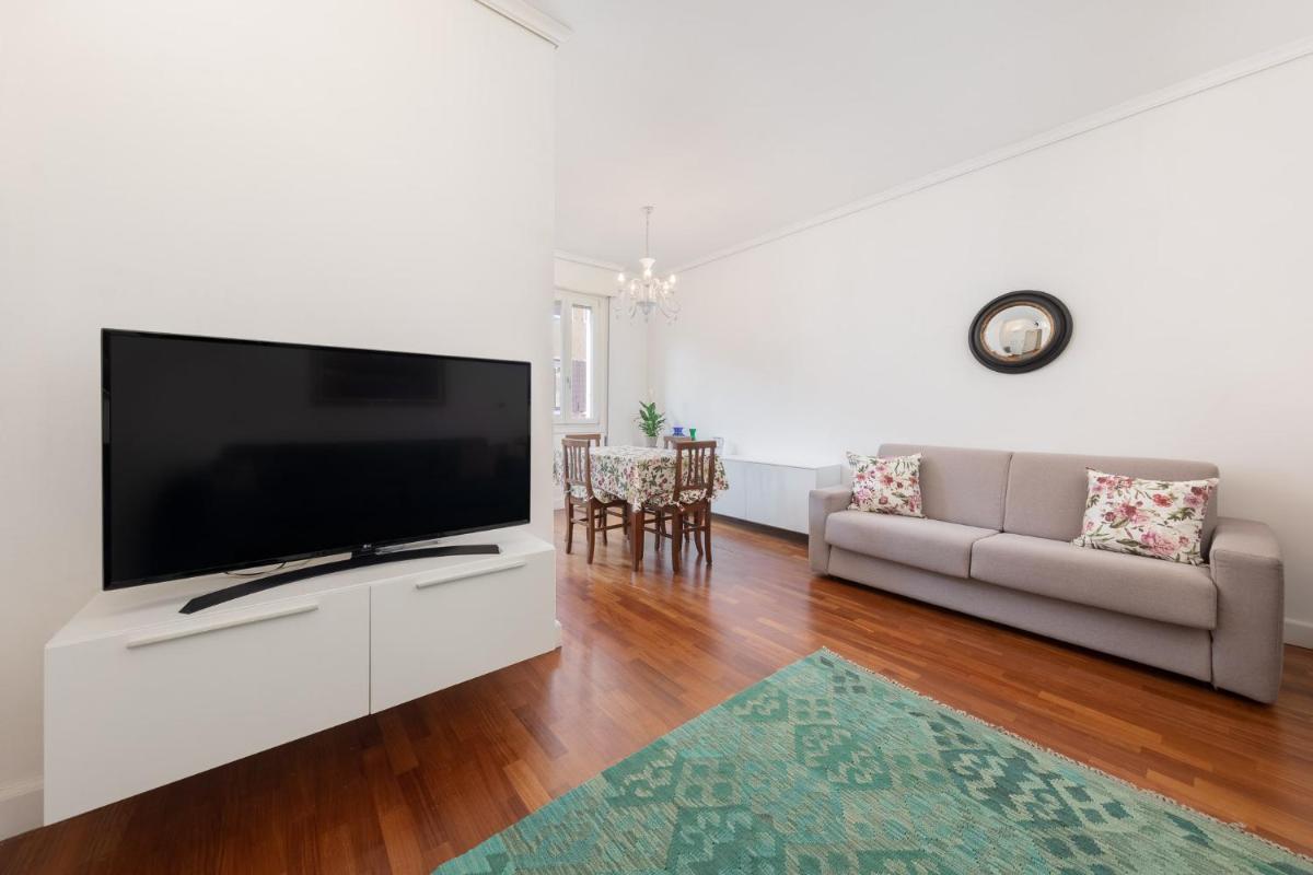COLOMBINA HOME Venice with canal view - Housity