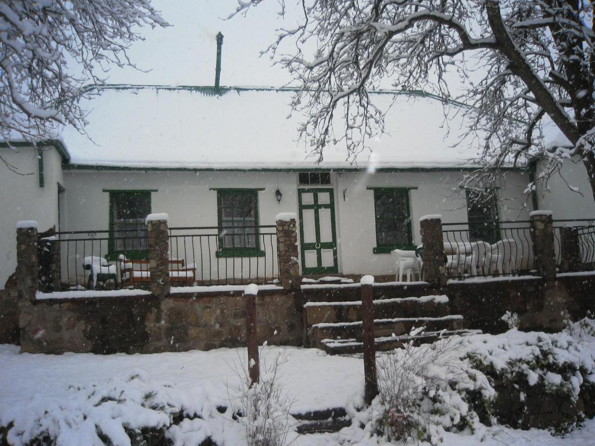 Den Hagen Guest Farm - Housity