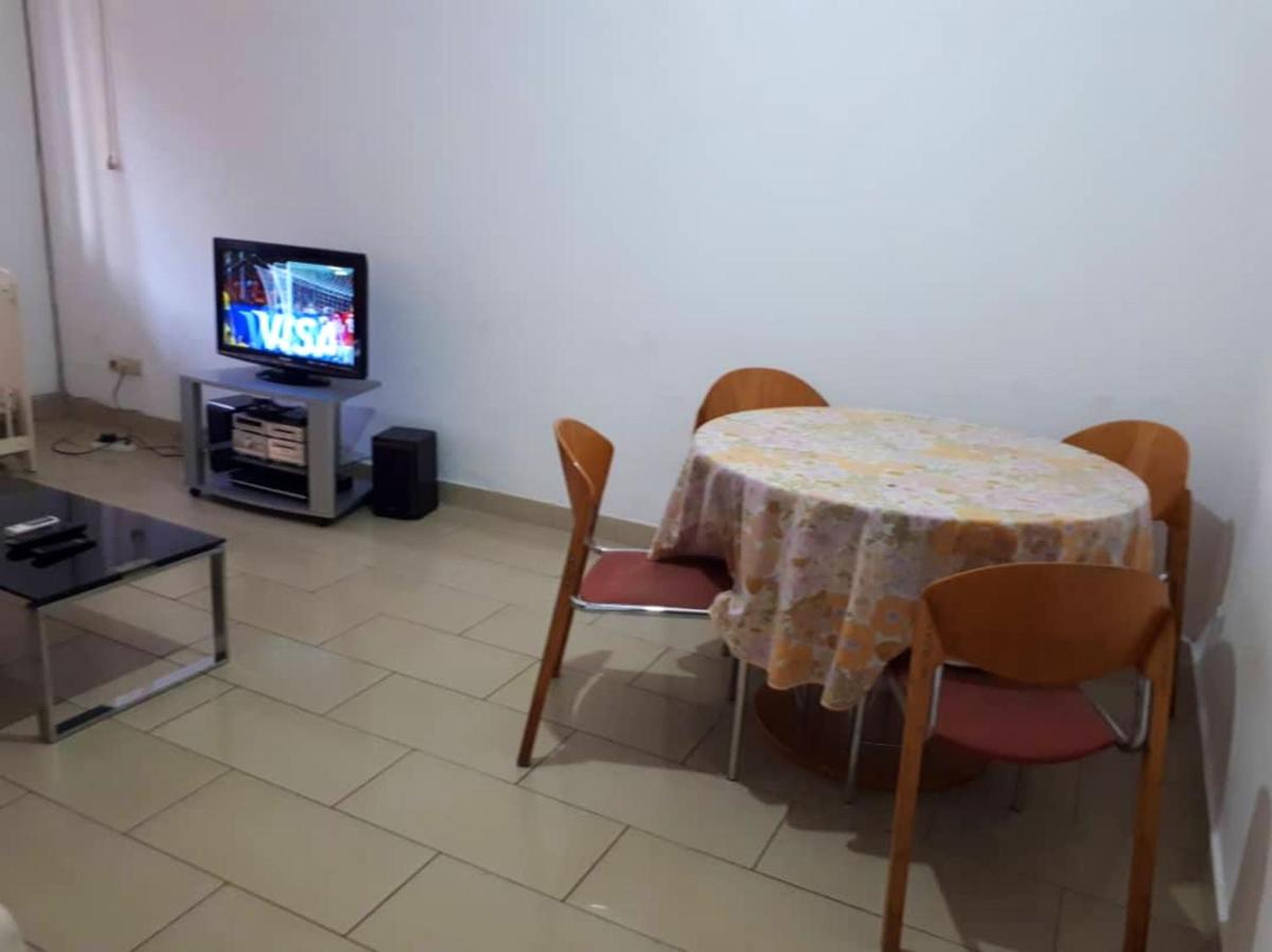 Superb Apartment in Douala 50 m² with Balcony - Housity