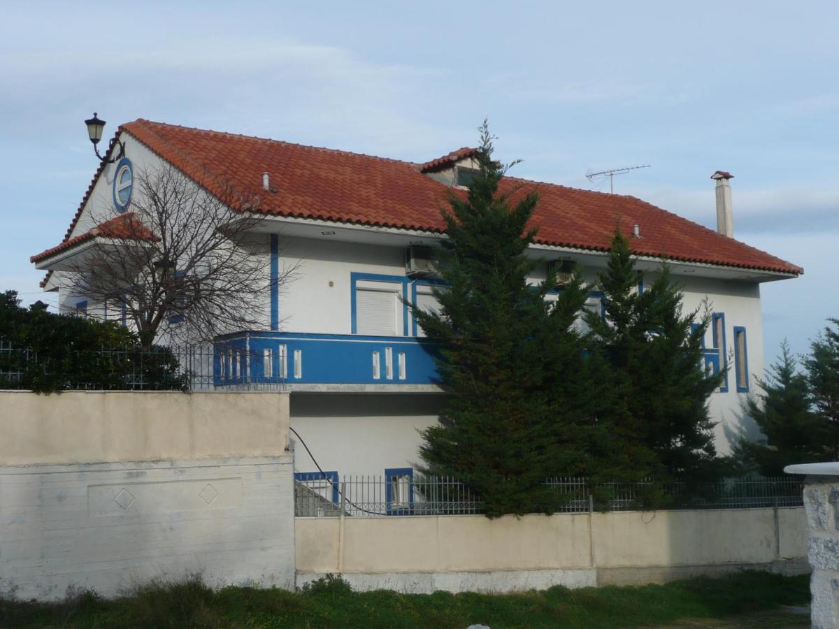 Megisti - Housity