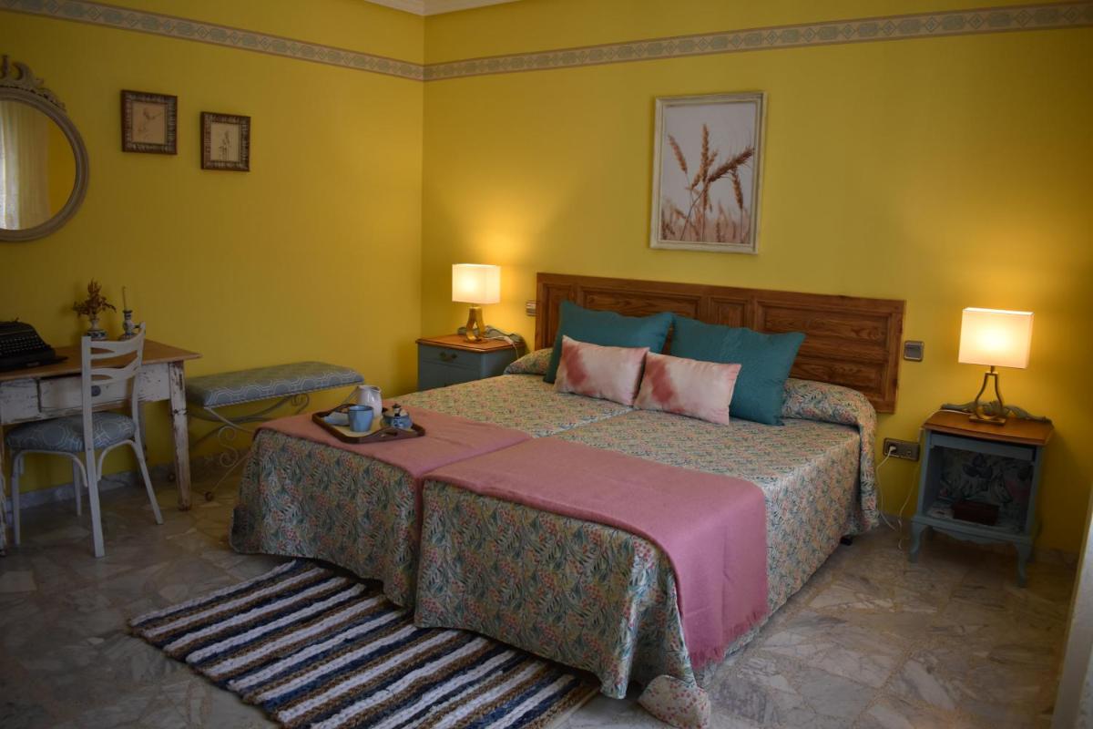 Los Segadores - Housity
