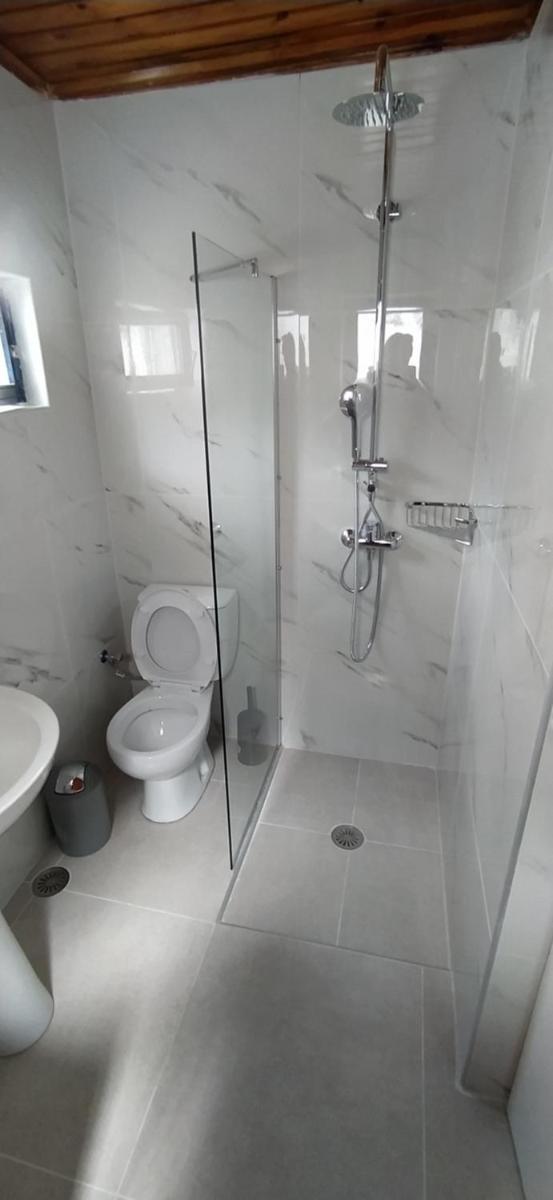 Kontos-Traditional house in Andros beach - Housity