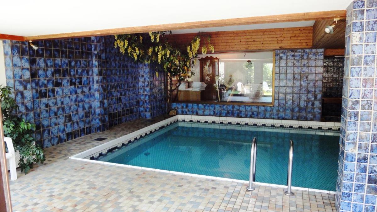Bergsteiger-Zimmer Pension Obermair - Housity