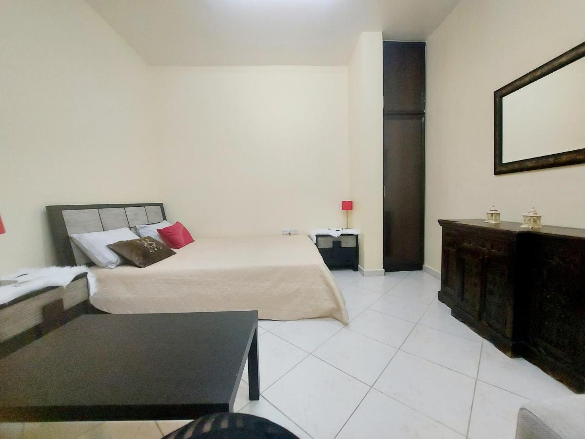 Prime location - Housity