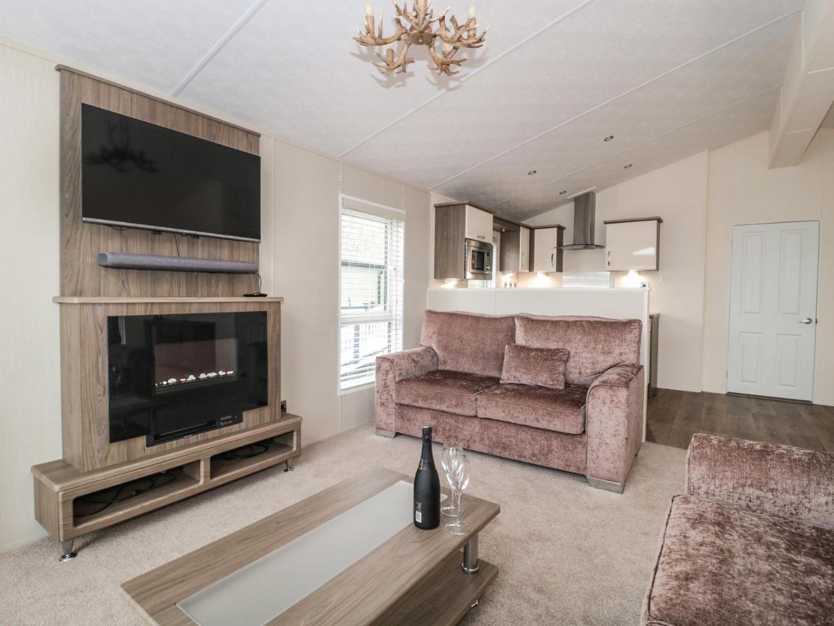Amethyst Lodge - Housity