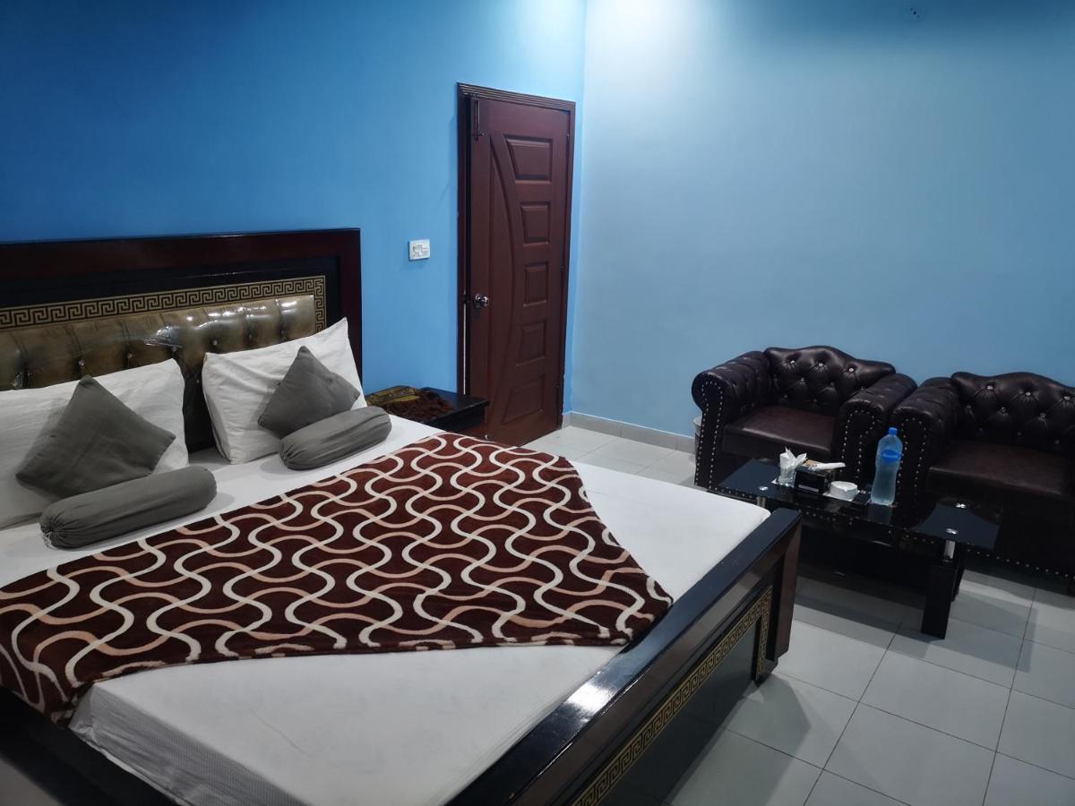 Hotel Taj Palace Multan - Housity