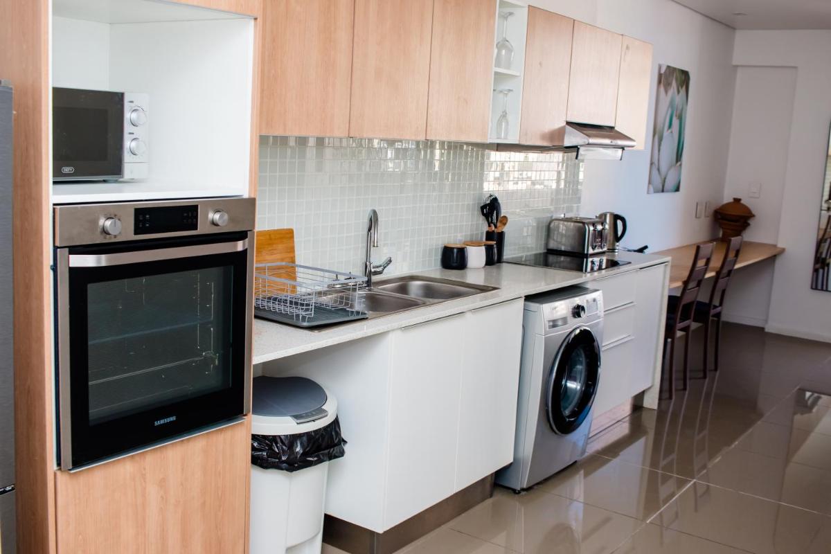 Urban Oasis Apartments at Freedom Plaza - Housity