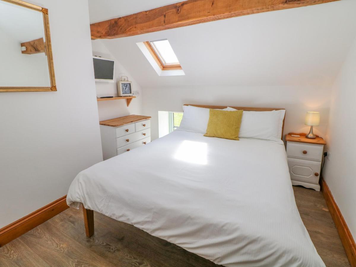 School House Cottage - Housity