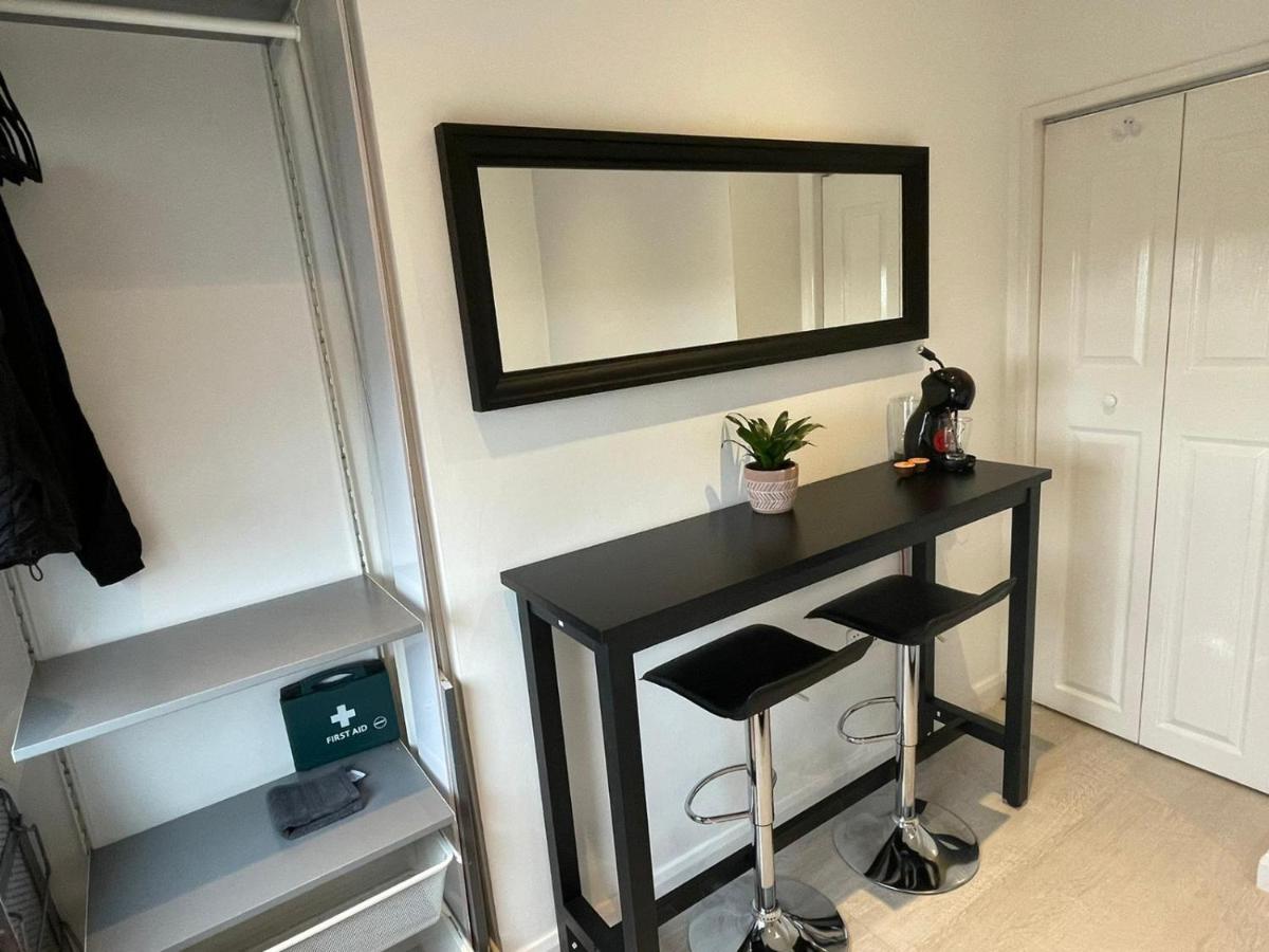 Beaucroft Mansions Seafront Apartment - Housity