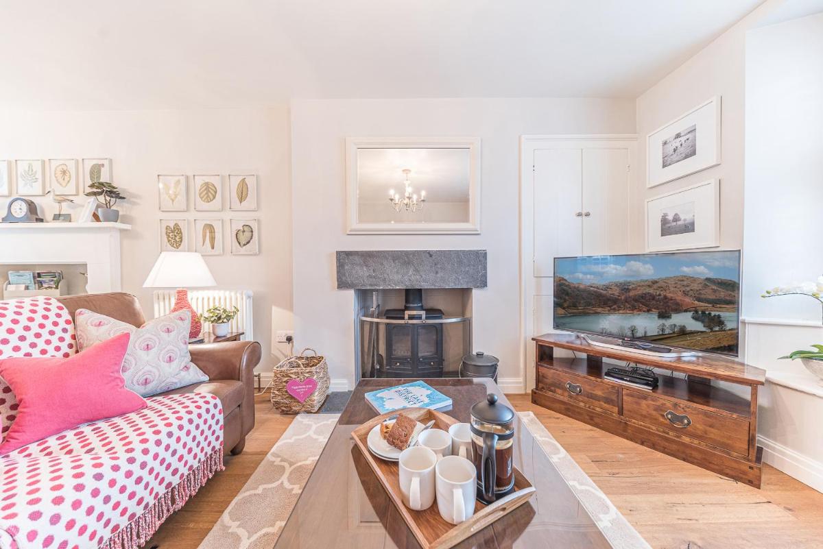 Poppy's Cottage - Housity