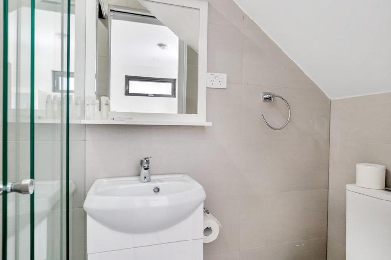 New studio apartment in Surry Hills - Housity