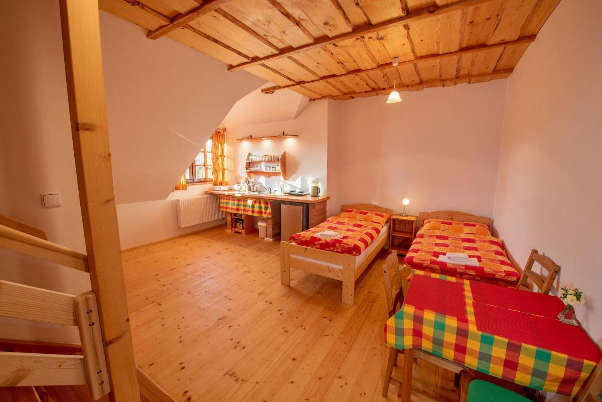 Ubytování U nás doma - Housity