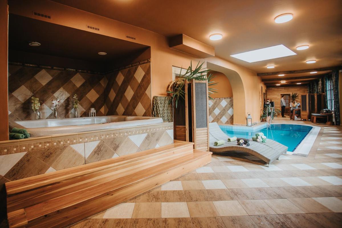 Hotel Ruze - Housity