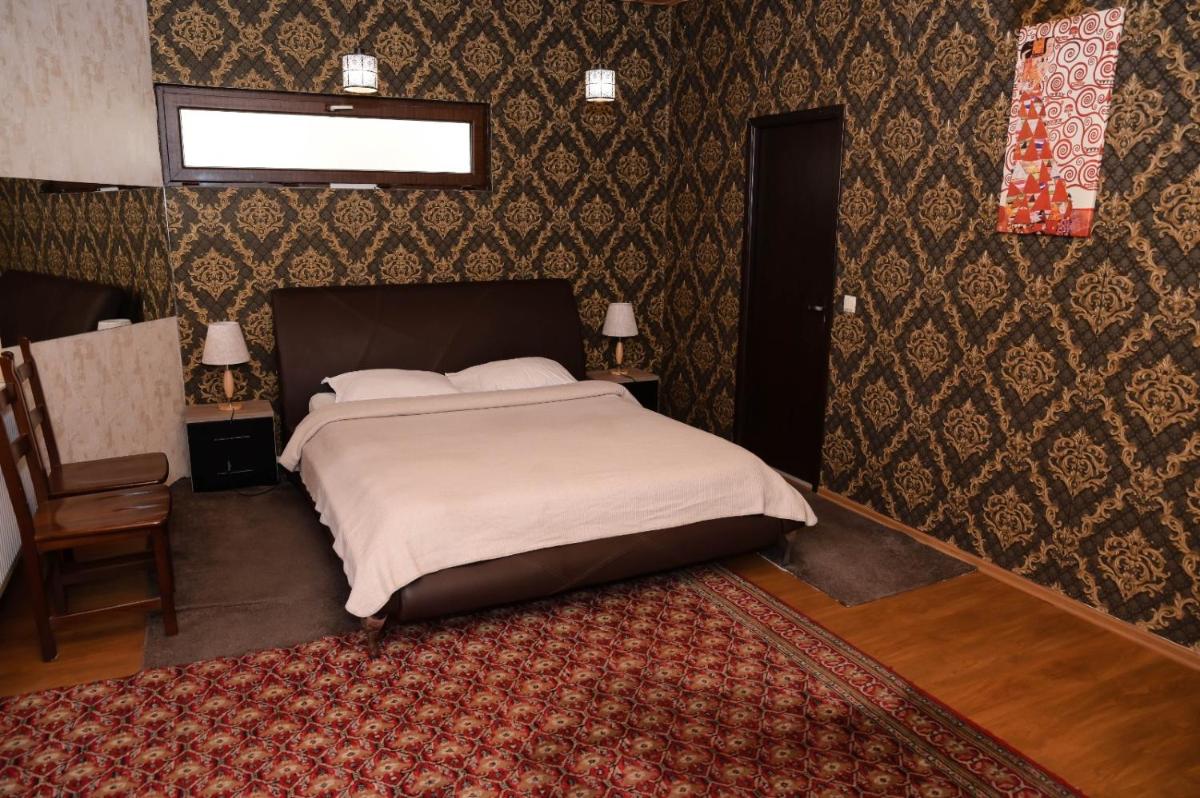 Buget B&B - Housity