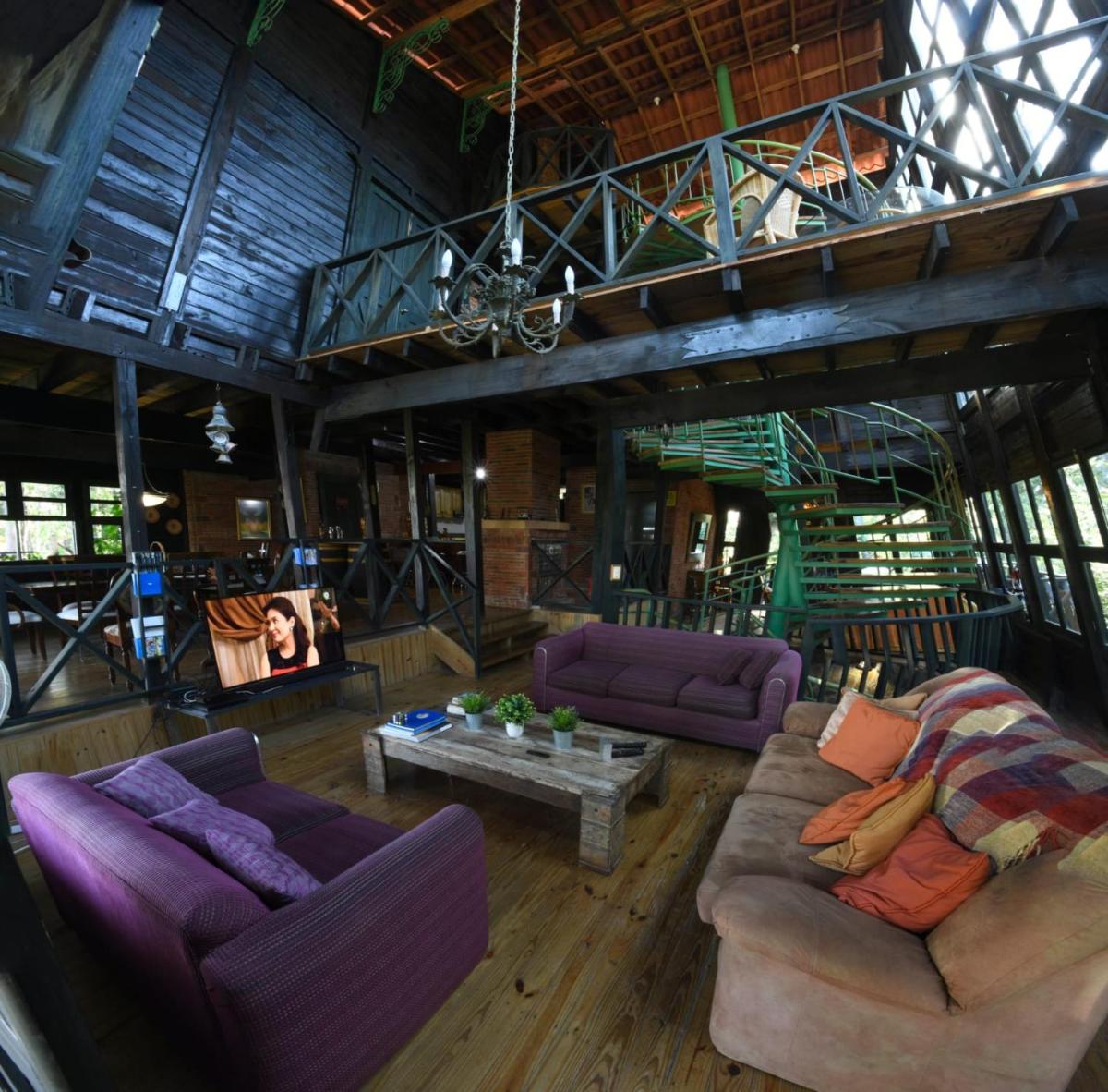 Cabaña Hoyo 20 - Housity