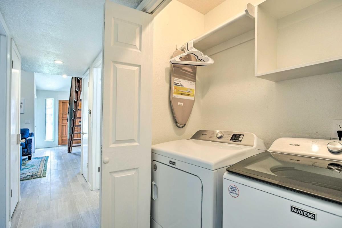 Updated Norman Getaway with Porch and Fire Pit! - Housity
