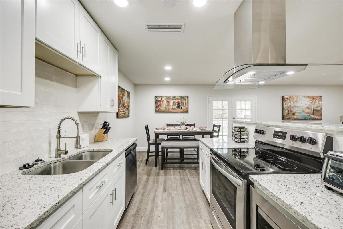 Suitetrails - New Home Close to Grapevine