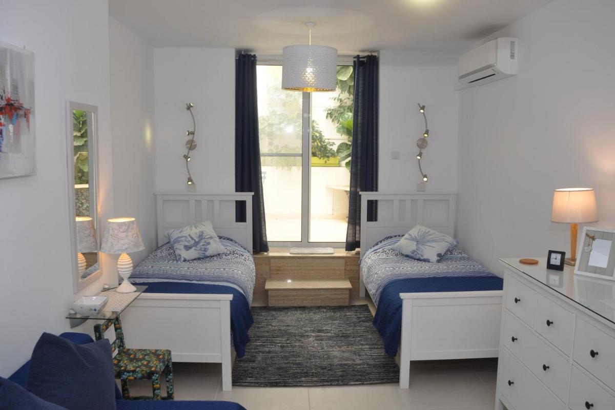 Private Apartment in Pembroke St Julians - Housity