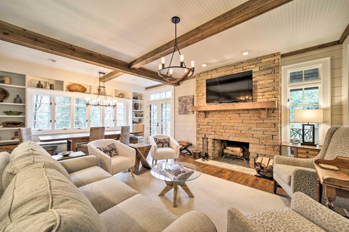Beautiful Trillium Home Next to Waterfall! - Housity