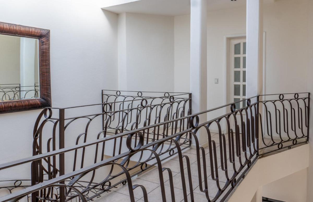 Villa Catalina - Housity