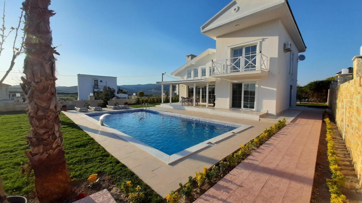 Fantastic holiday house.. Toscana feeling by foça - Housity