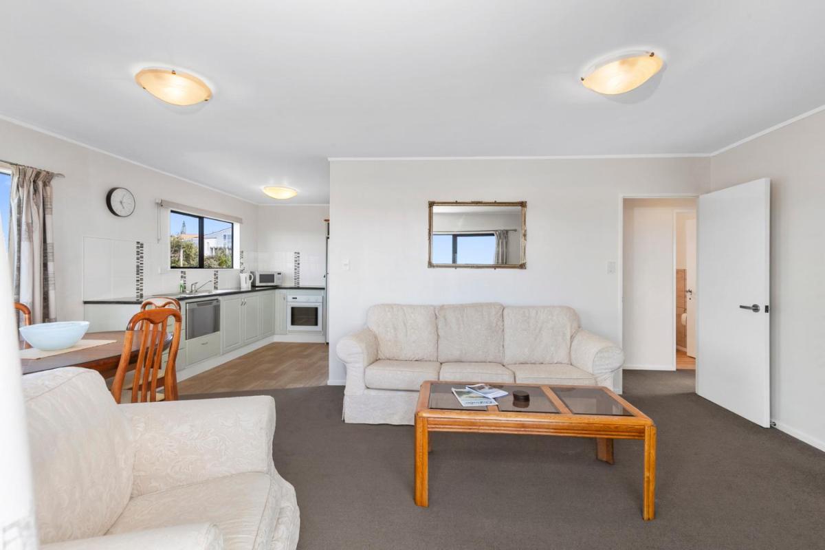 Suitetrails - Snells Seaside Bach - Snells Beach Holiday Home
