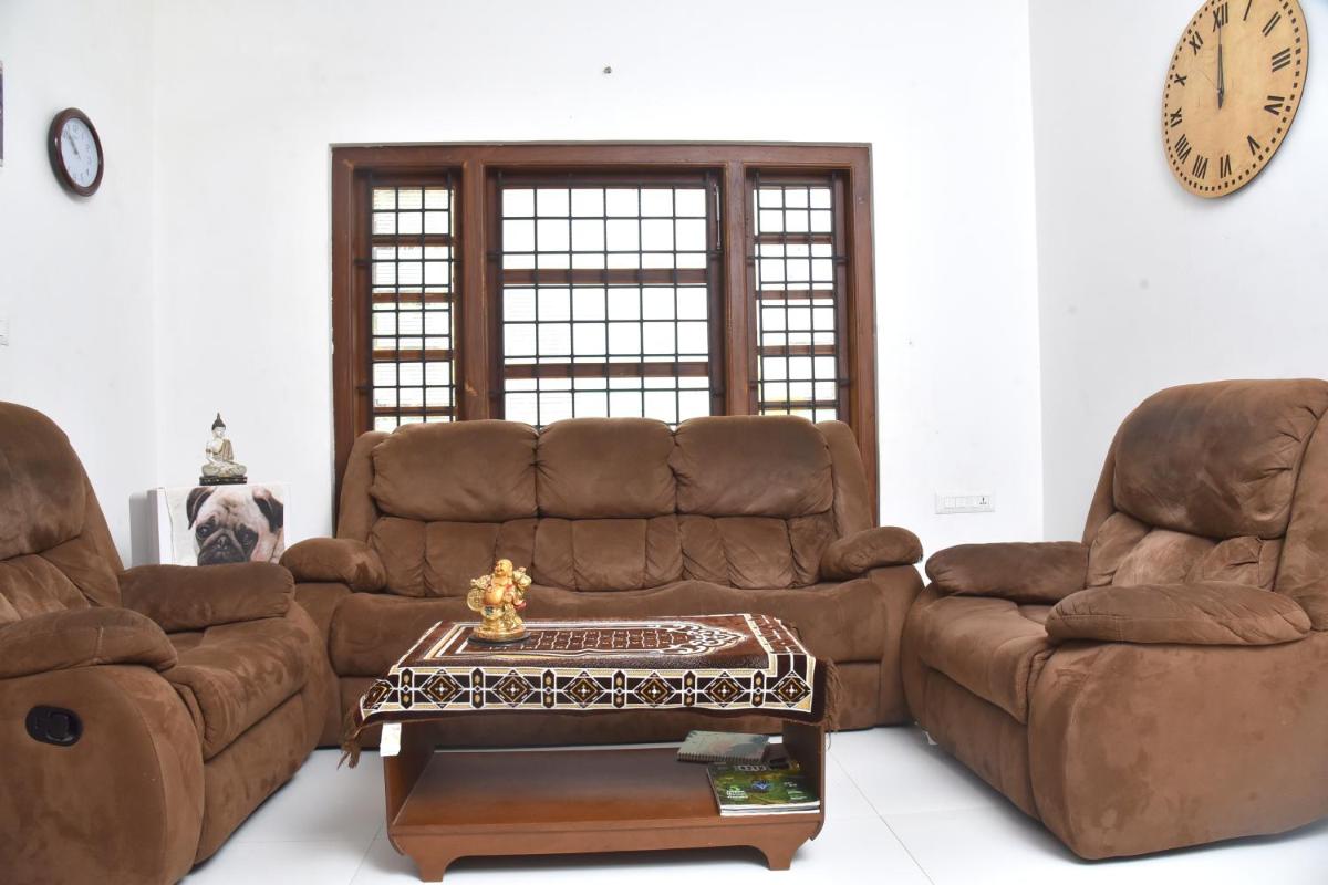 Kannur Beachway Homestay - Housity