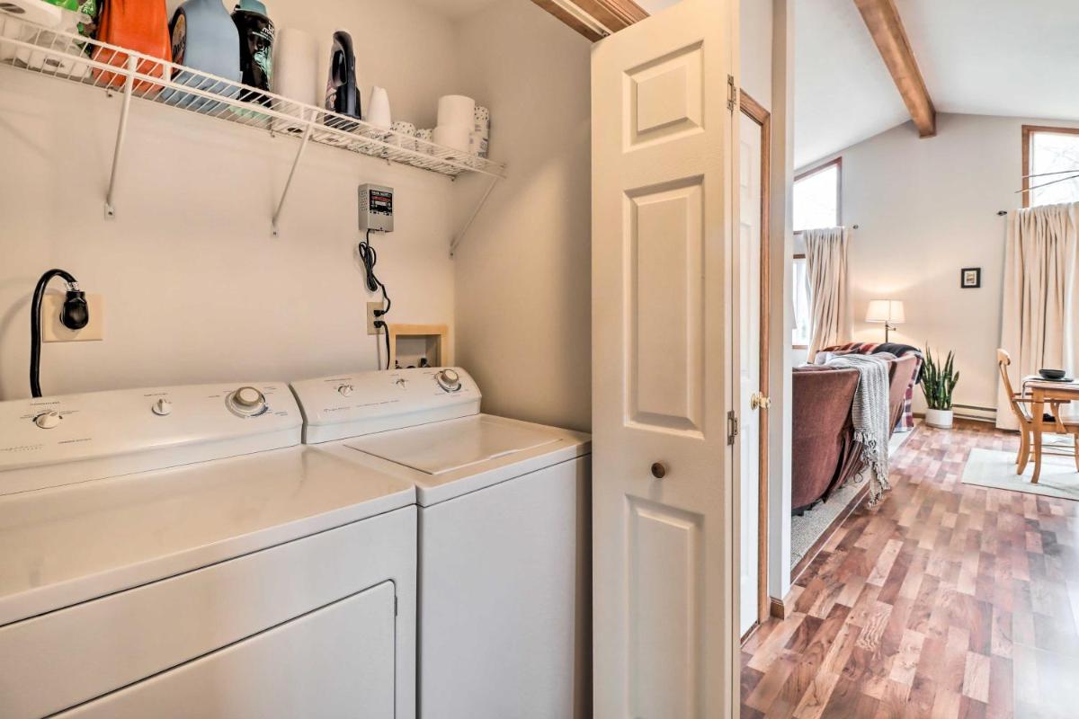 Albrightsville Cabin with Fire Pit Swim, Hike and Ski - Housity