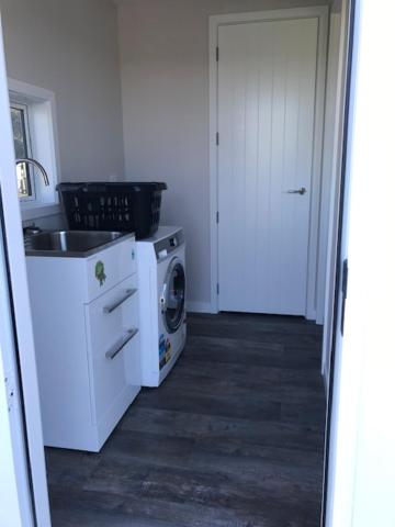 Dunray Cottage - Welcome to Havelock North - Housity