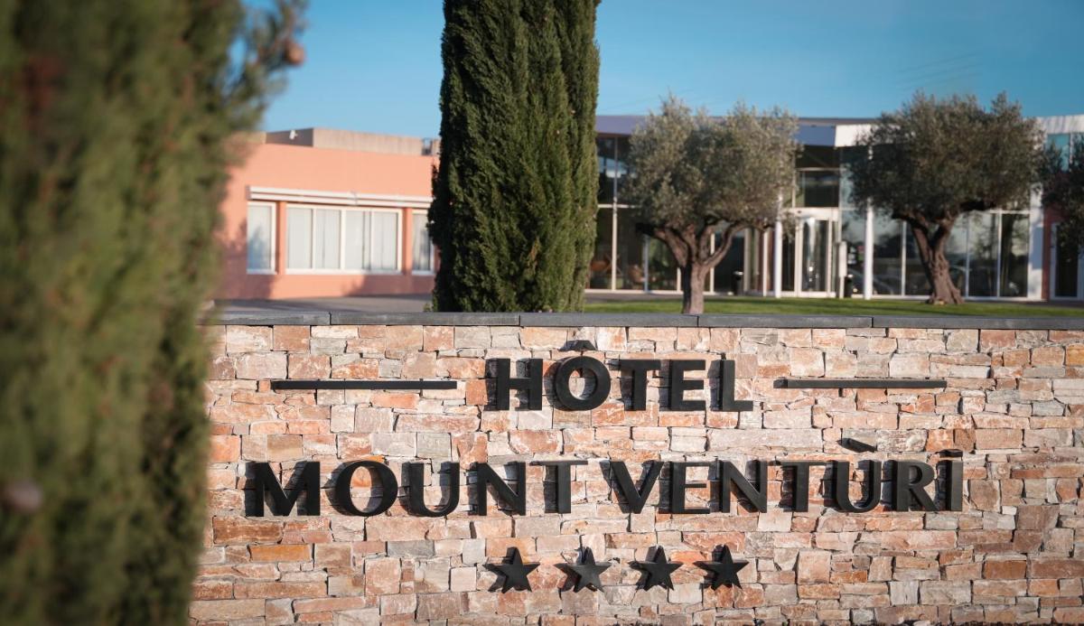 Hôtel Mount Venturi - Aix-En-Provence Sainte-Victoire - Bar & Restaurant & Padel - Housity