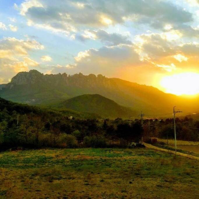 Ulsanbawi Rock View Apartment - Housity