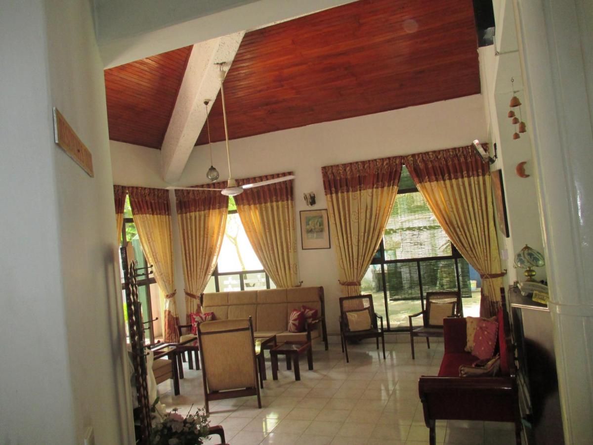 Thilanka Beach Resort - Housity