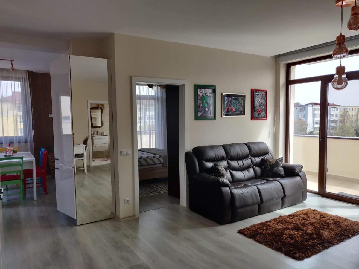 Luxury apartment in central residential area - Housity