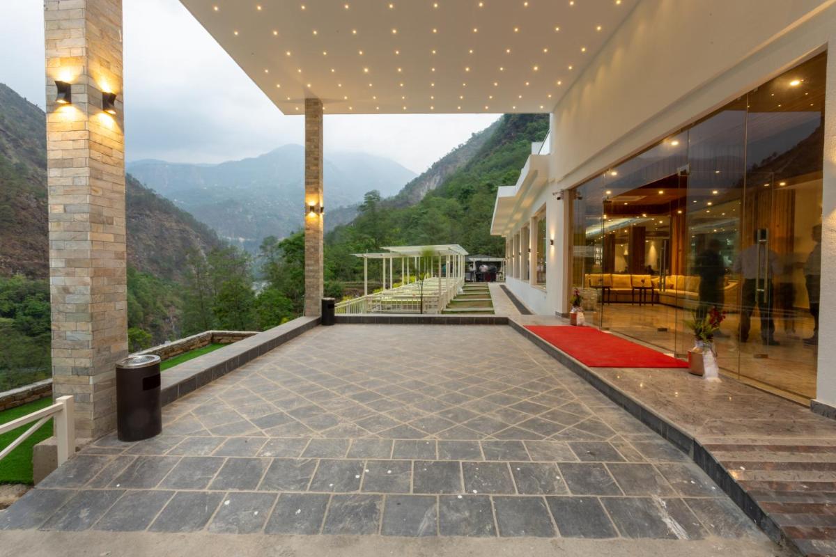 Bhotekoshi Heli Resort - Housity