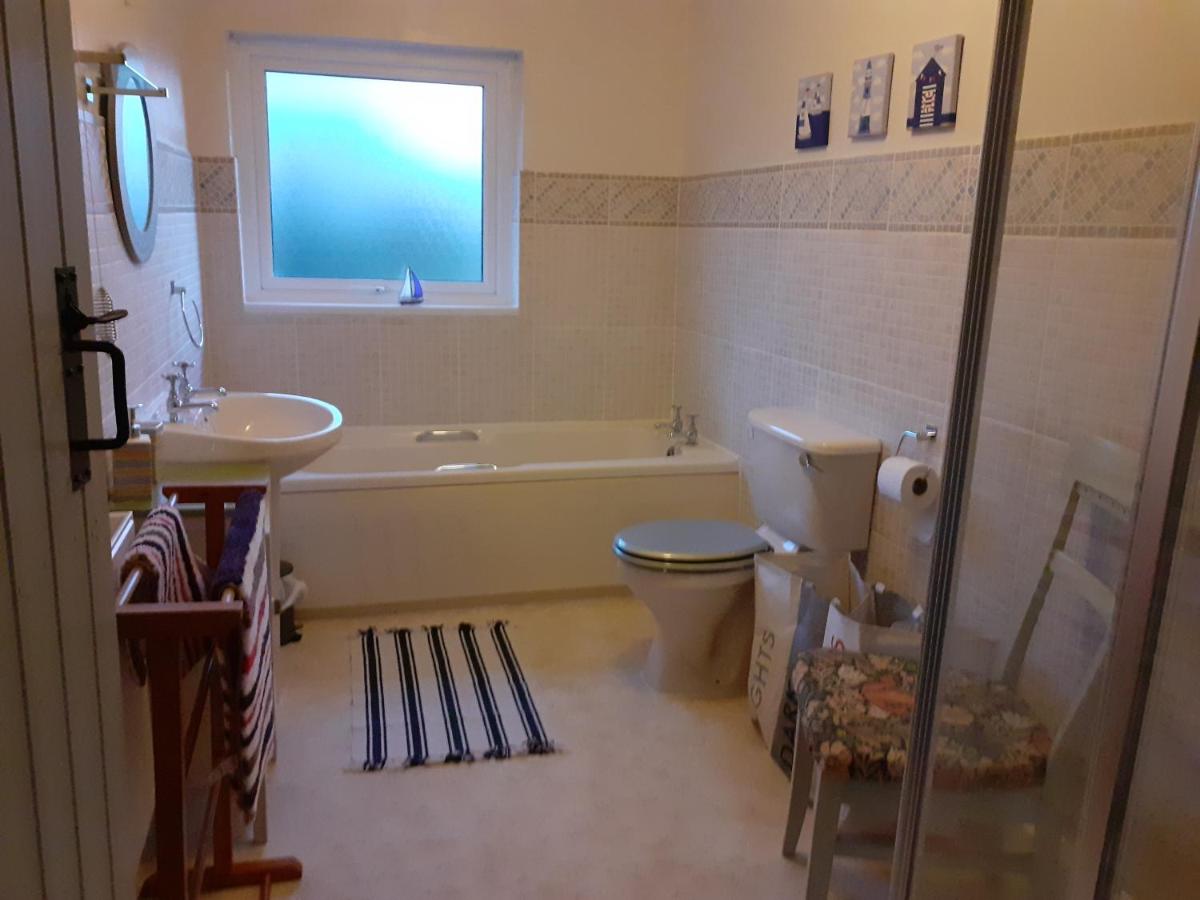 Woodpecker Cottage - Housity
