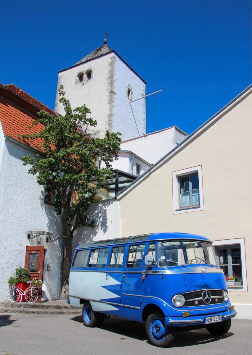 Turmhotel zum Erasmus - Housity