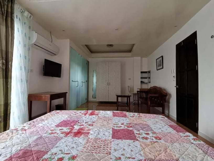 Marlene's Hilltop Villa - Housity