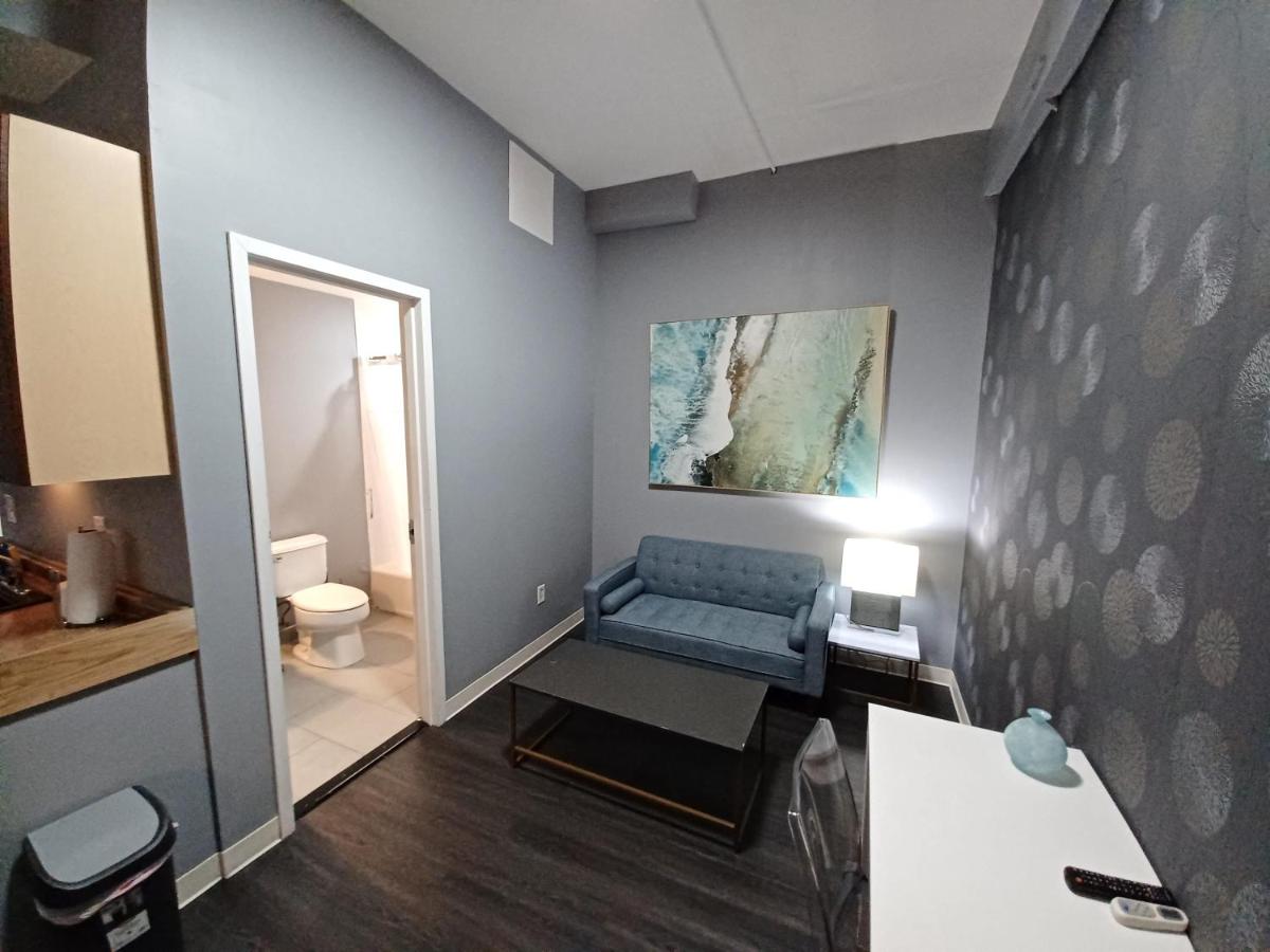 Enjoy Spring Time In Boston 406 - Housity