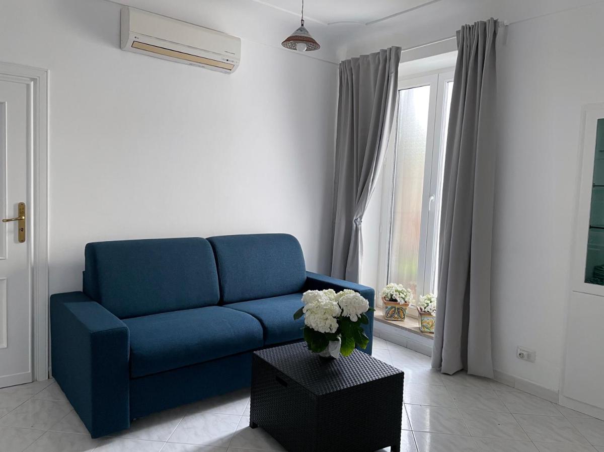 Casa Fiorella - Casa indipendente centro Anacapri - Housity