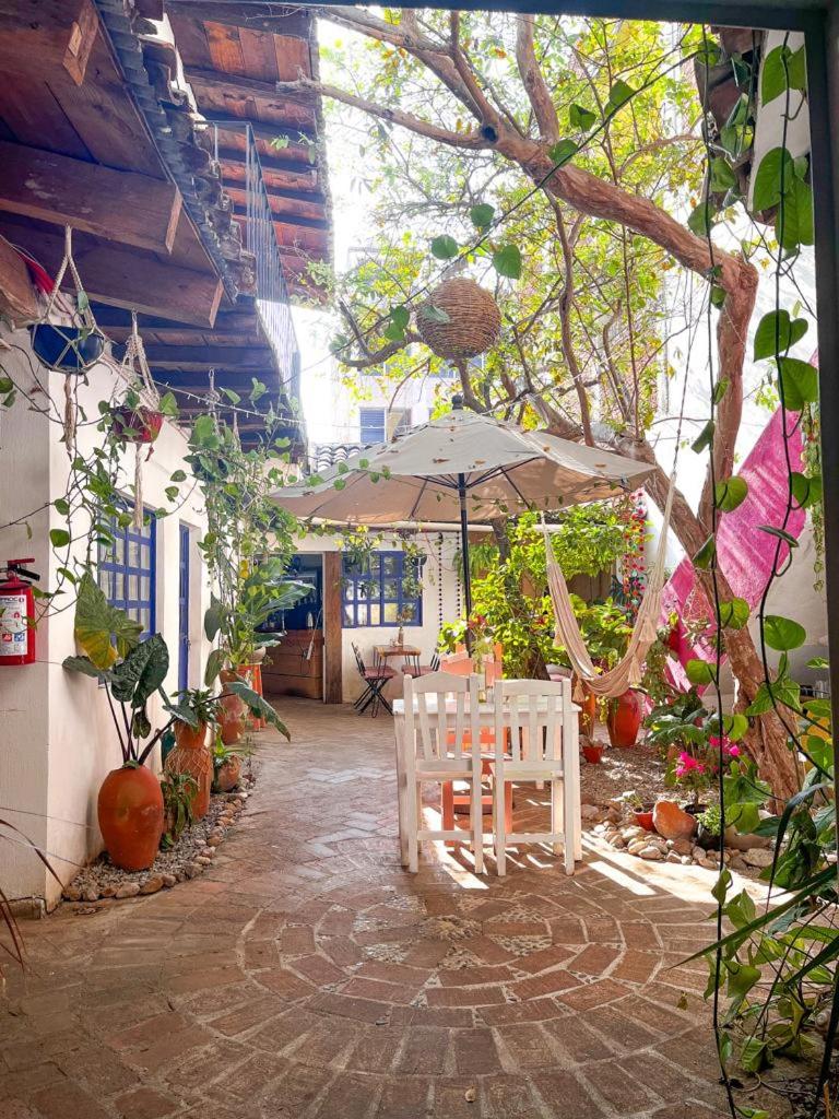 Hostal Casa de Zeferina - Housity