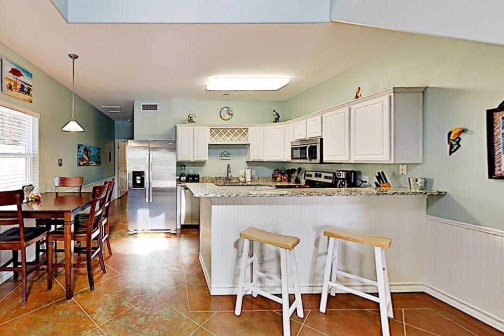 Parrots Hideaway townhouse - Housity