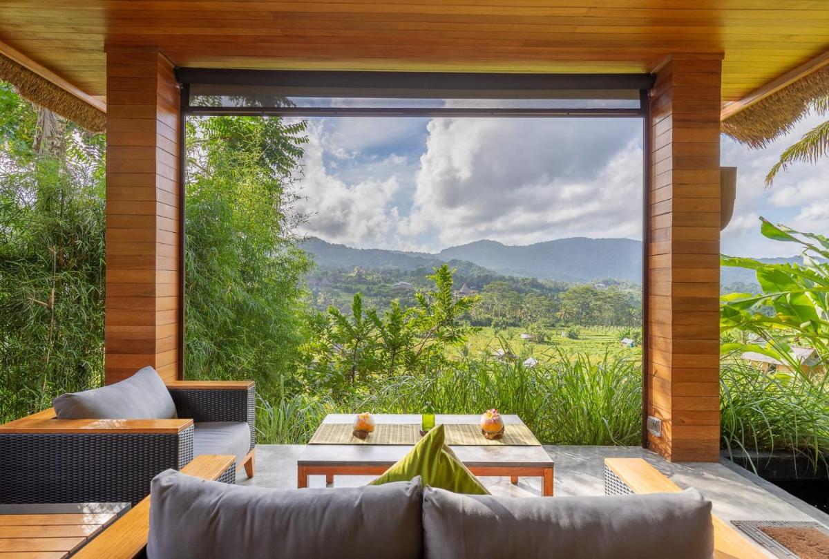Like living in a romantic Balinese painting - Housity
