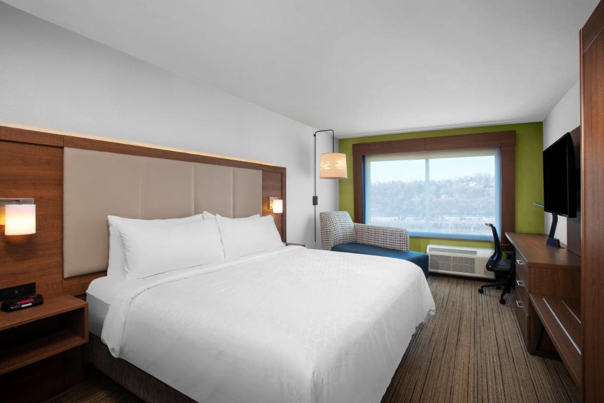Holiday Inn Express Charleston-Civic Center, an IHG Hotel - Housity