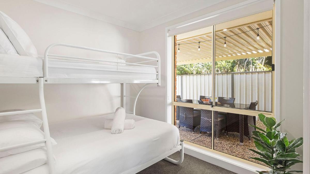 Whitesands Hideaway - Housity