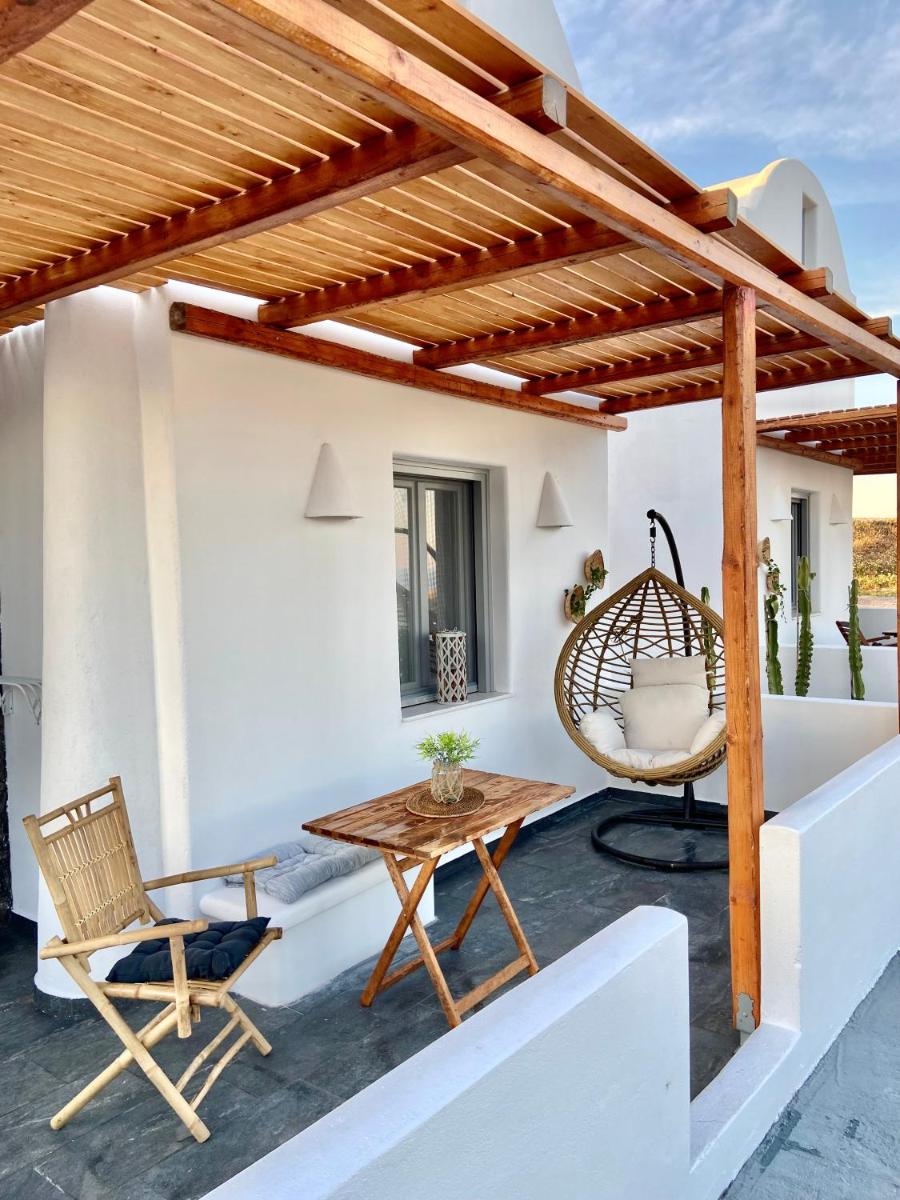 Aeron Suites - Housity