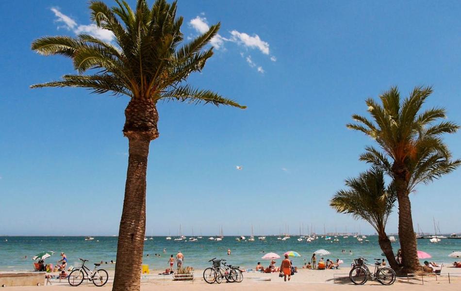 Suitetrails - Casa con piscina cerca de la playa (10min)
