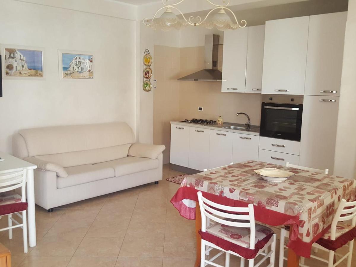 villa al mare nel residence - Housity