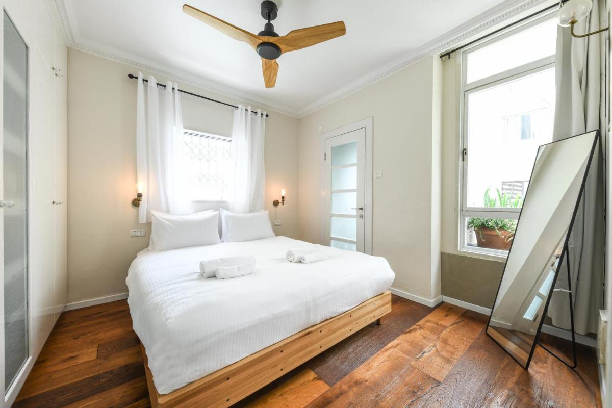 Stylish And Modern 3br Telaviv Apartment - Housity