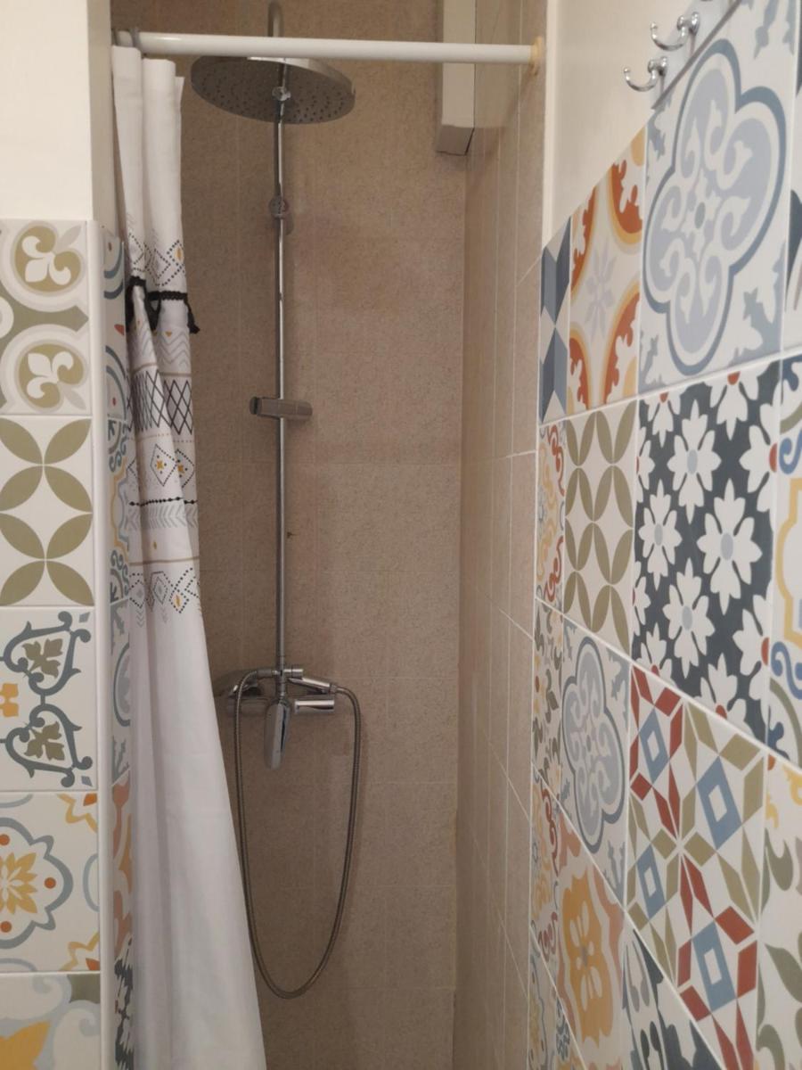 Studio mirabeau les halles 15m2 climatisation - Housity